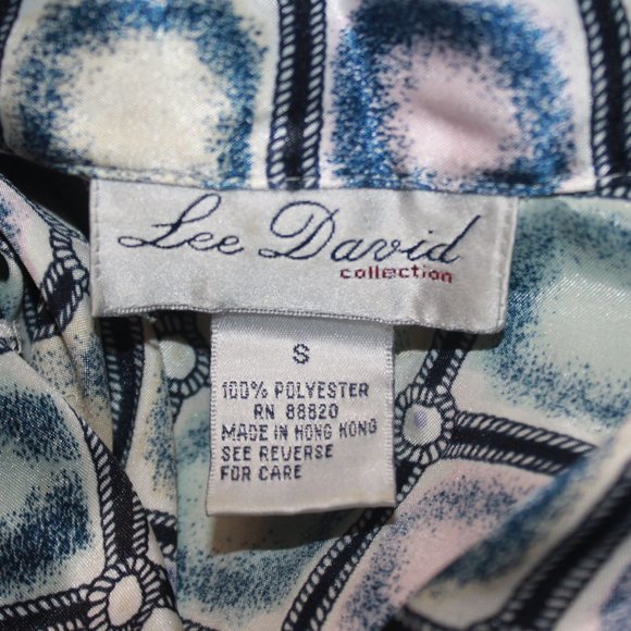 Lee David Collection Blue Satin Geometric Print Button Up Blouse Size S - Picture 5 of 5